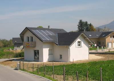 une maison dans un lotissement